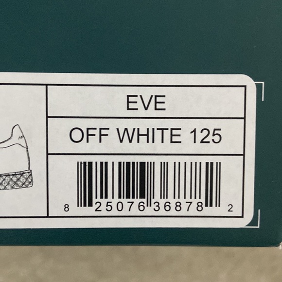 New in Box - Aerosoles Eve Off-White Sneakers Size 8 - Picture 6 of 6